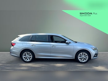 Used Skoda Octavia 2021 for sale - 79346909: Photo