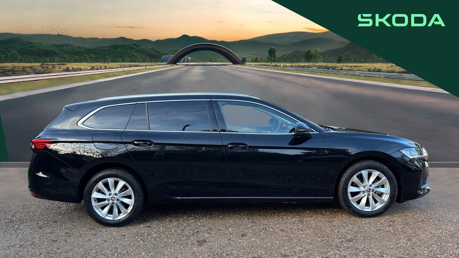 Used Skoda Superb 2024 for sale - 76643258: Photo 4