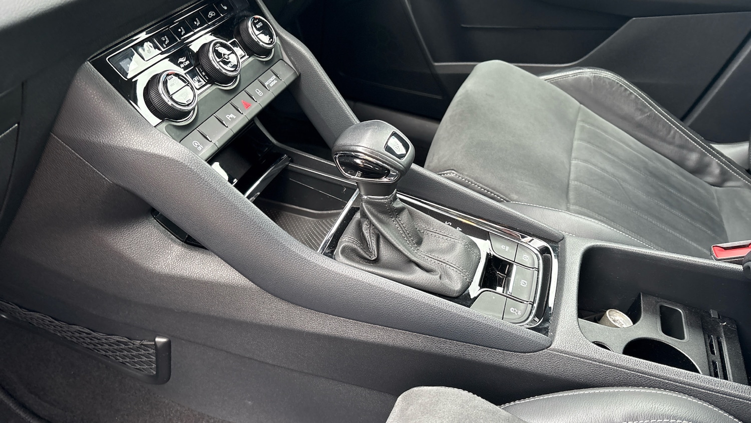 Used Skoda Karoq 2019 for sale - 78210077: Photo 25