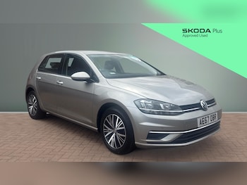 Used Volkswagen Golf 2017 for sale - 79312100: Photo