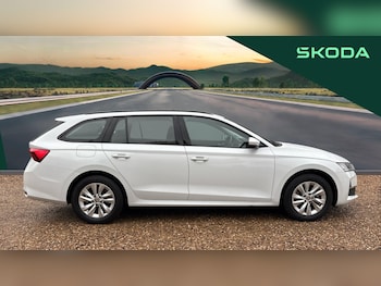 Used Skoda Octavia 2024 for sale - 76479494: Photo