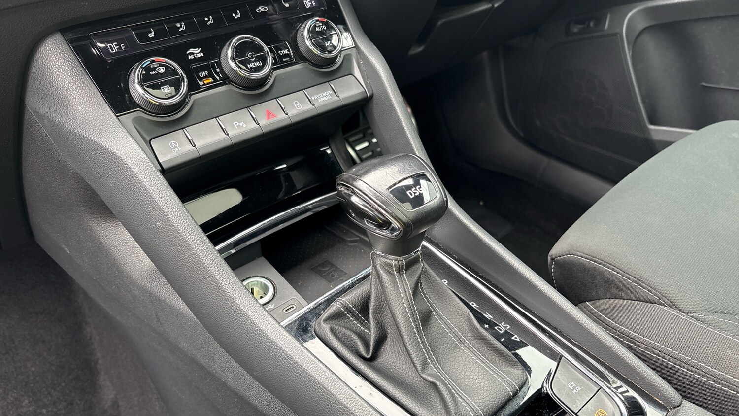 Used Skoda Karoq 2021 for sale - 78190105: Photo 13