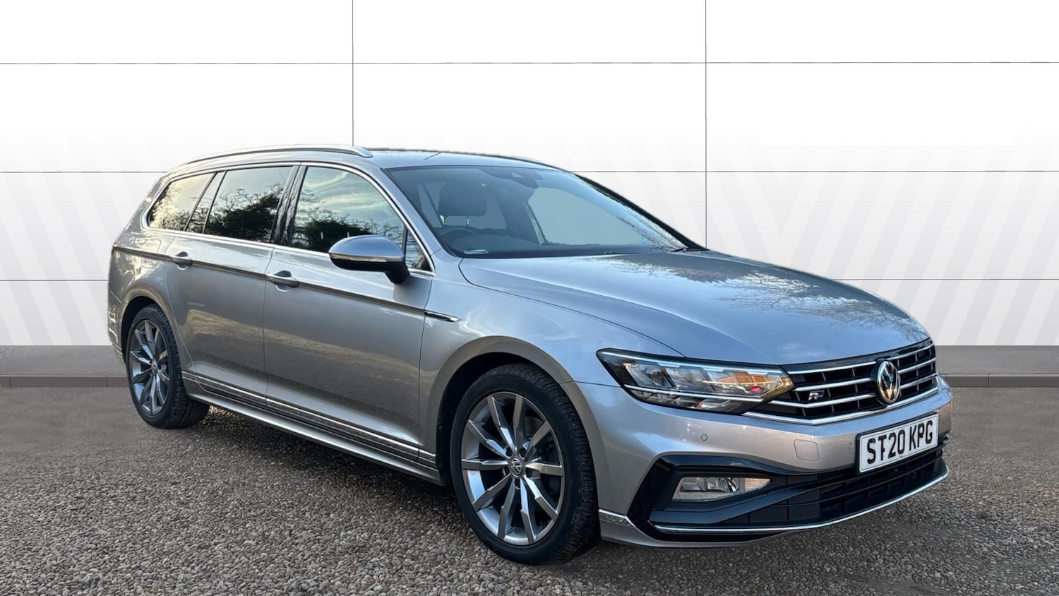 Used Volkswagen Passat 2020 for sale - 76907688: Photo 1