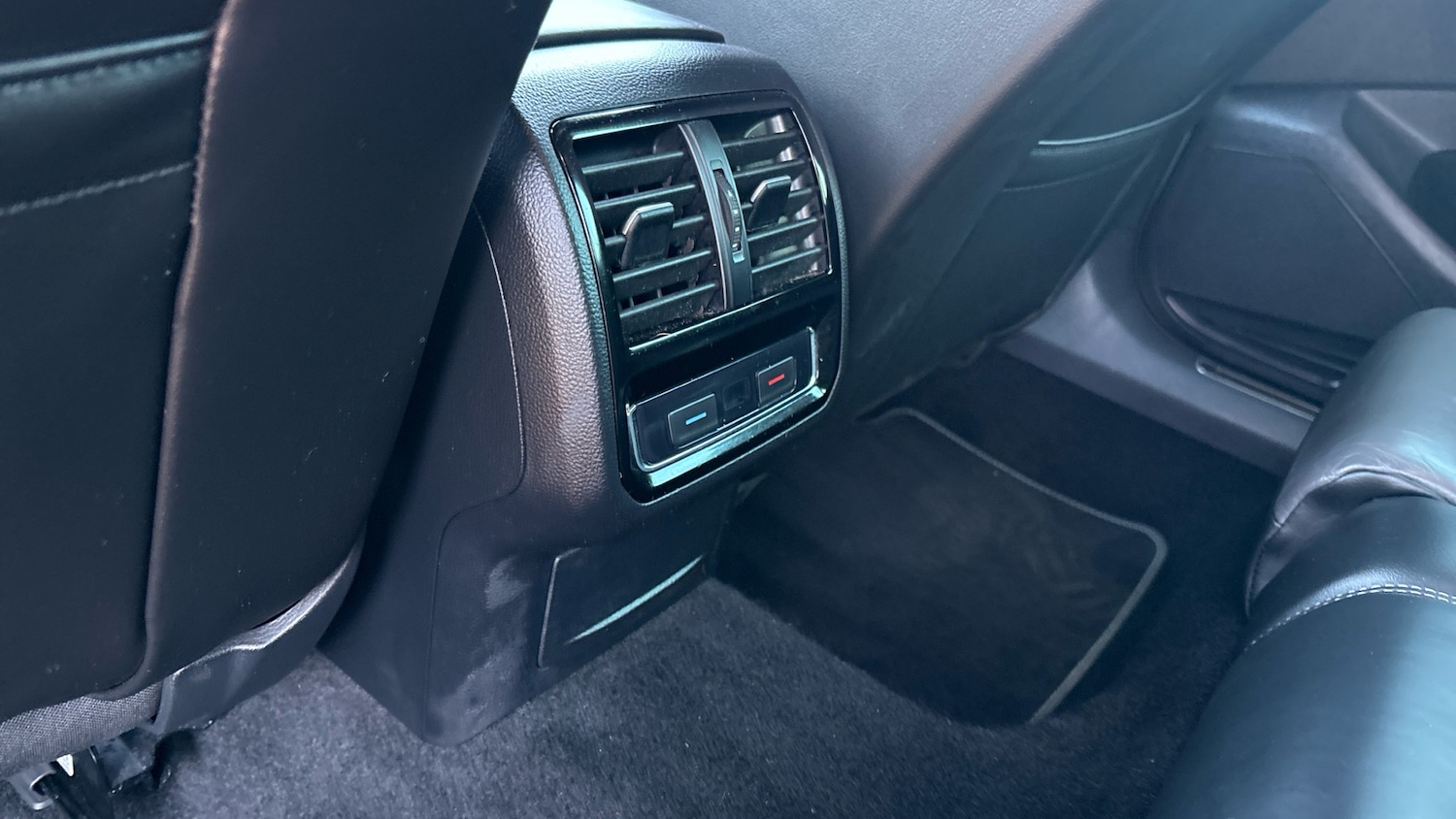 Used Volkswagen Passat 2020 for sale - 76907688: Photo 32