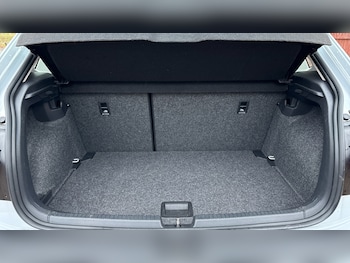 Used Volkswagen Polo 2018 for sale - 76479459: Photo