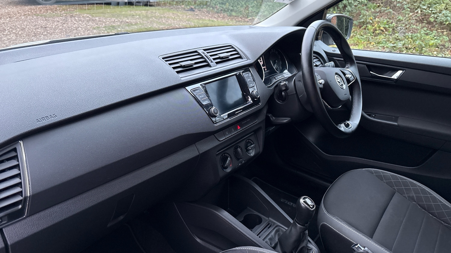 Used Skoda Fabia 2021 for sale - 77163708: Photo 2