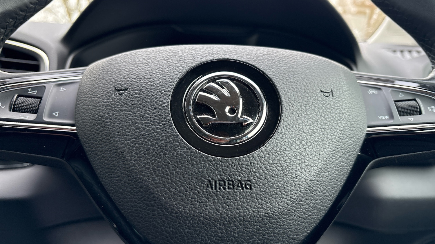 Used Skoda Karoq 2019 for sale - 77744160: Photo 35