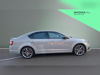 Used Skoda Octavia 2020 for sale - 77687390: Photo