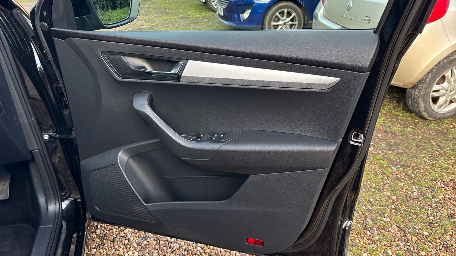 Used Skoda Karoq 2023 for sale - 77342525: Photo 19