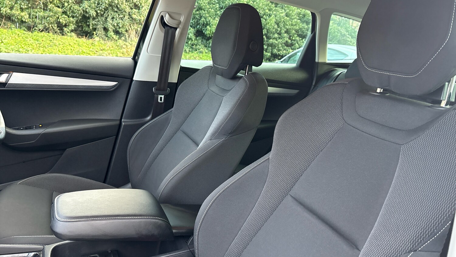 Used Skoda Karoq 2023 for sale - 77342525: Photo 27