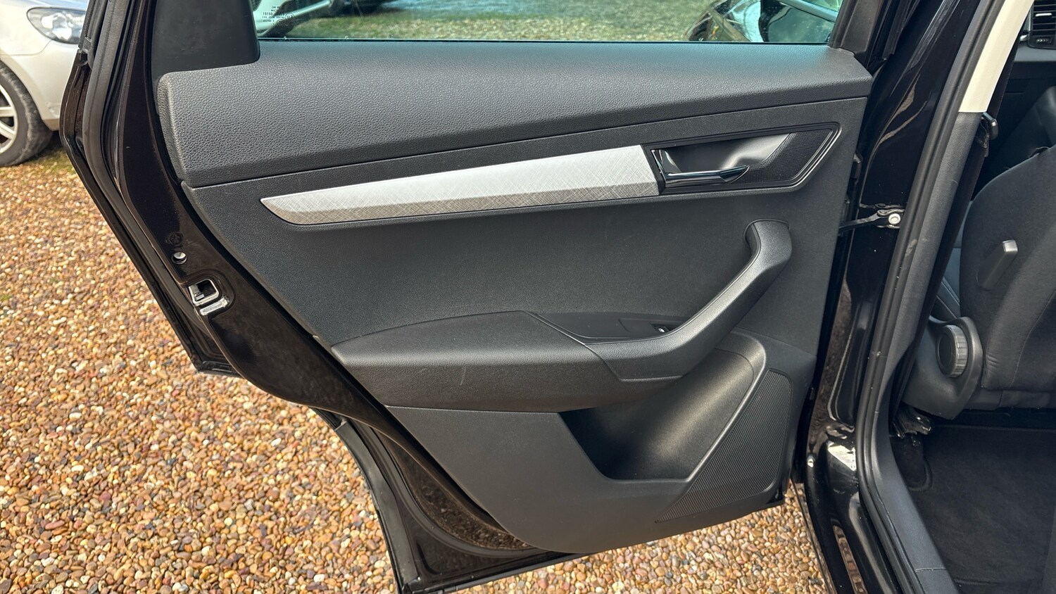 Used Skoda Karoq 2023 for sale - 77342525: Photo 28