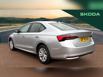 Used Skoda Octavia 2024 for sale - 76568384: Photo