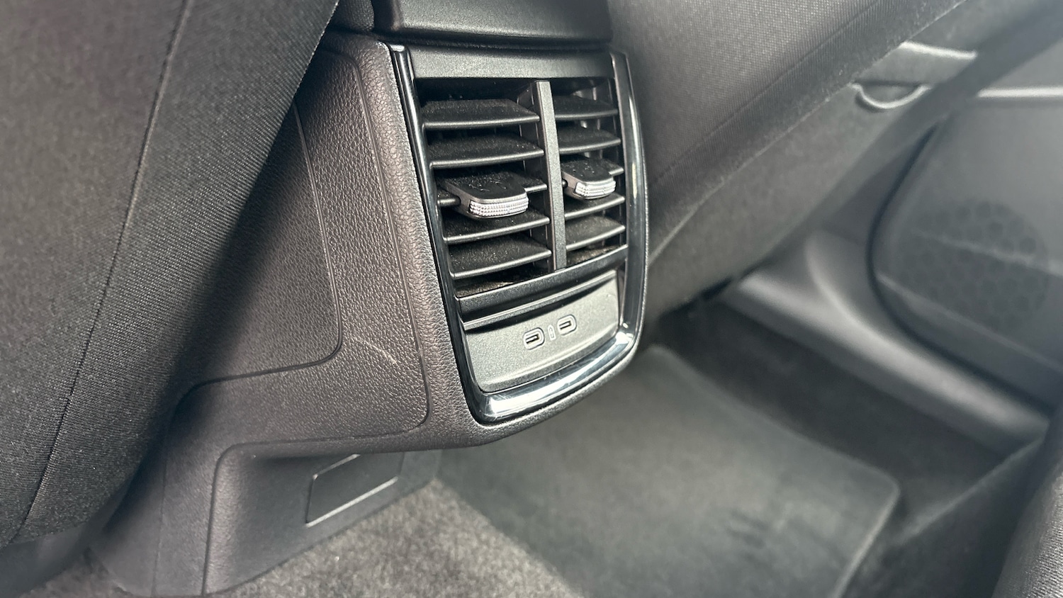 Used Skoda Kamiq 2025 for sale - 76653097: Photo 27