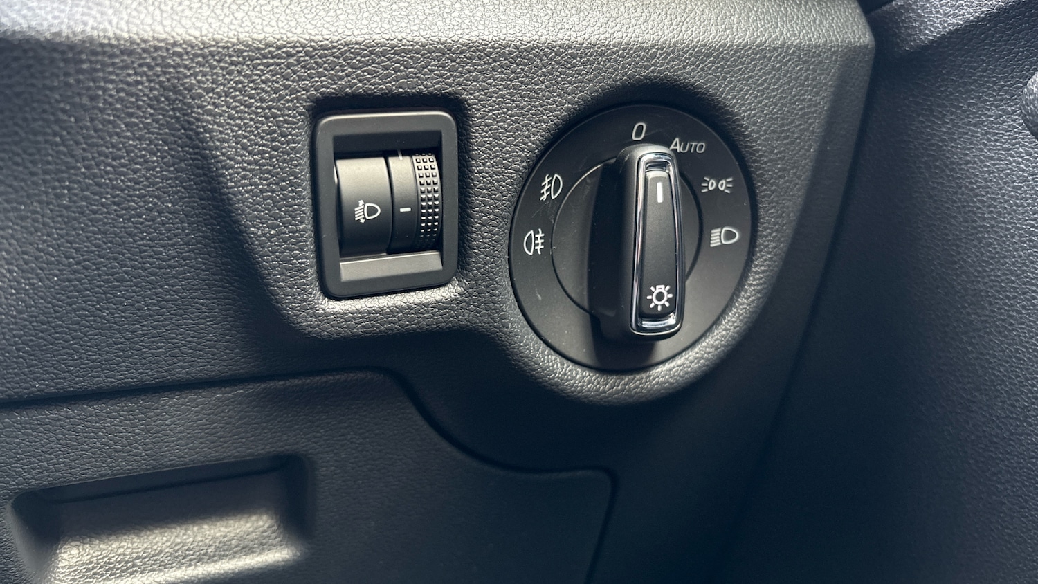 Used Skoda Kamiq 2025 for sale - 76681625: Photo 36