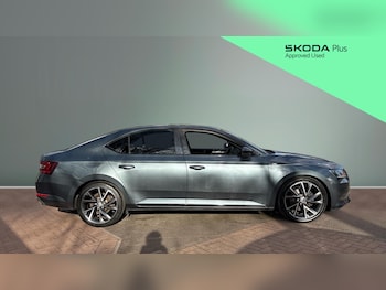 Used Skoda Superb 2018 for sale - 78454962: Photo