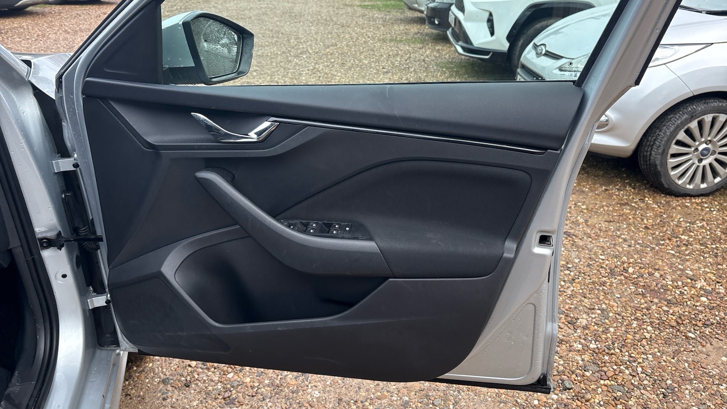 Used Skoda Kamiq 2025 for sale - 76882282: Photo 19