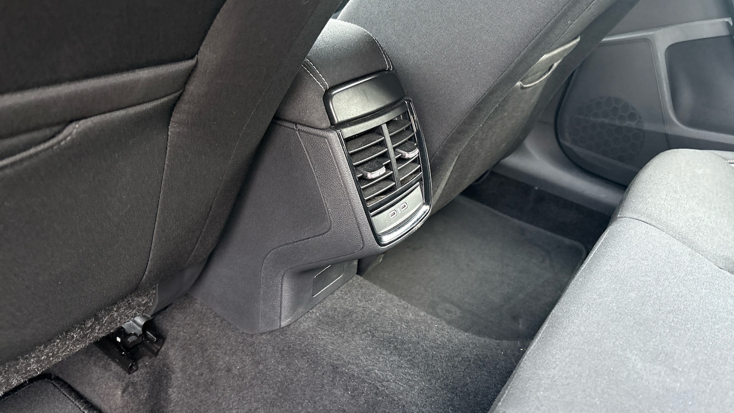 Used Skoda Kamiq 2025 for sale - 76882282: Photo 29