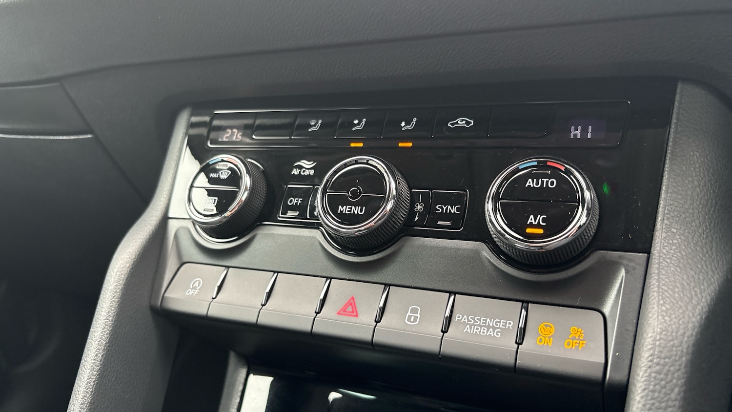 Used Skoda Karoq 2025 for sale - 76568380: Photo 13