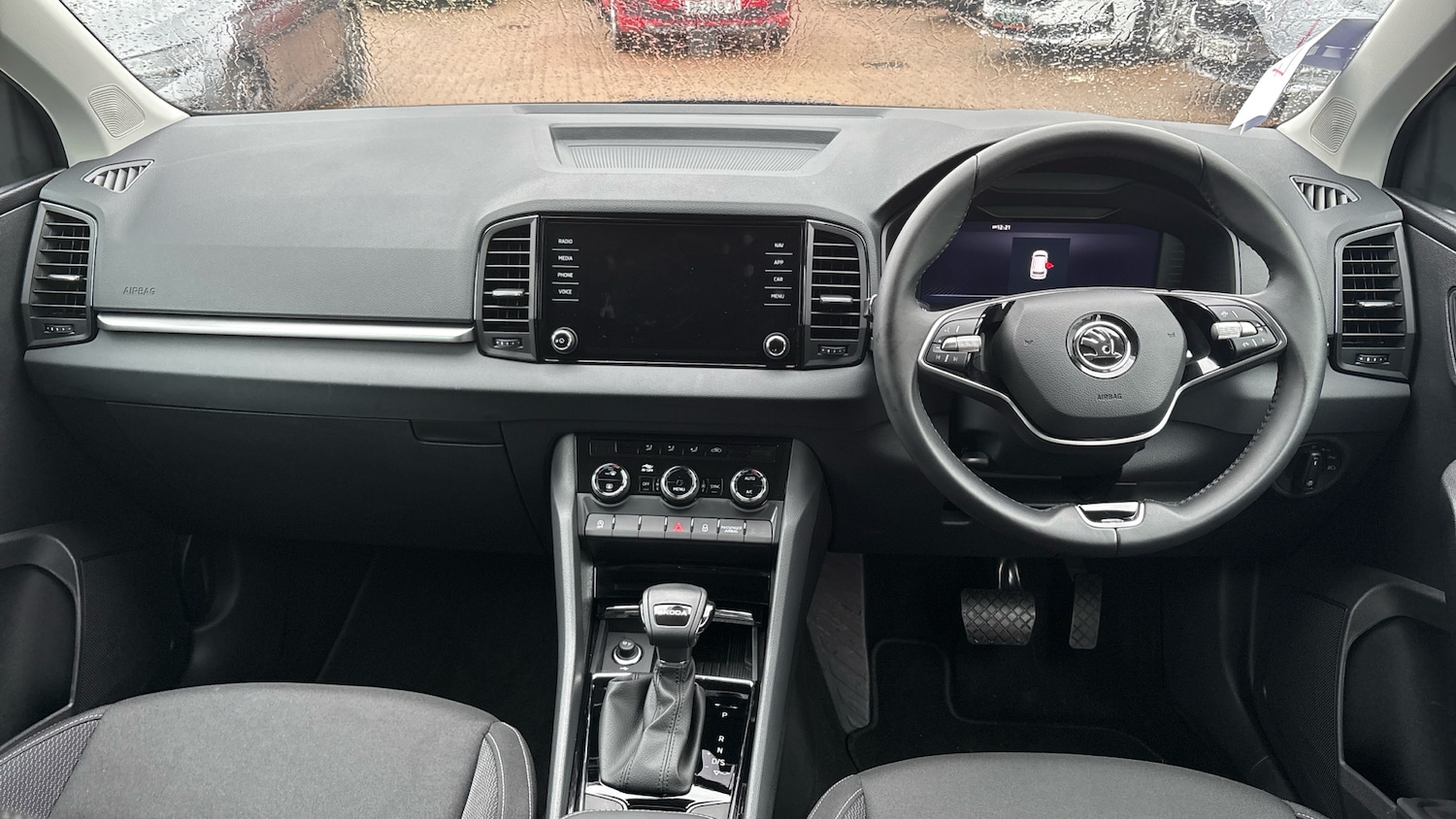 Used Skoda Karoq 2025 for sale - 76568380: Photo 9