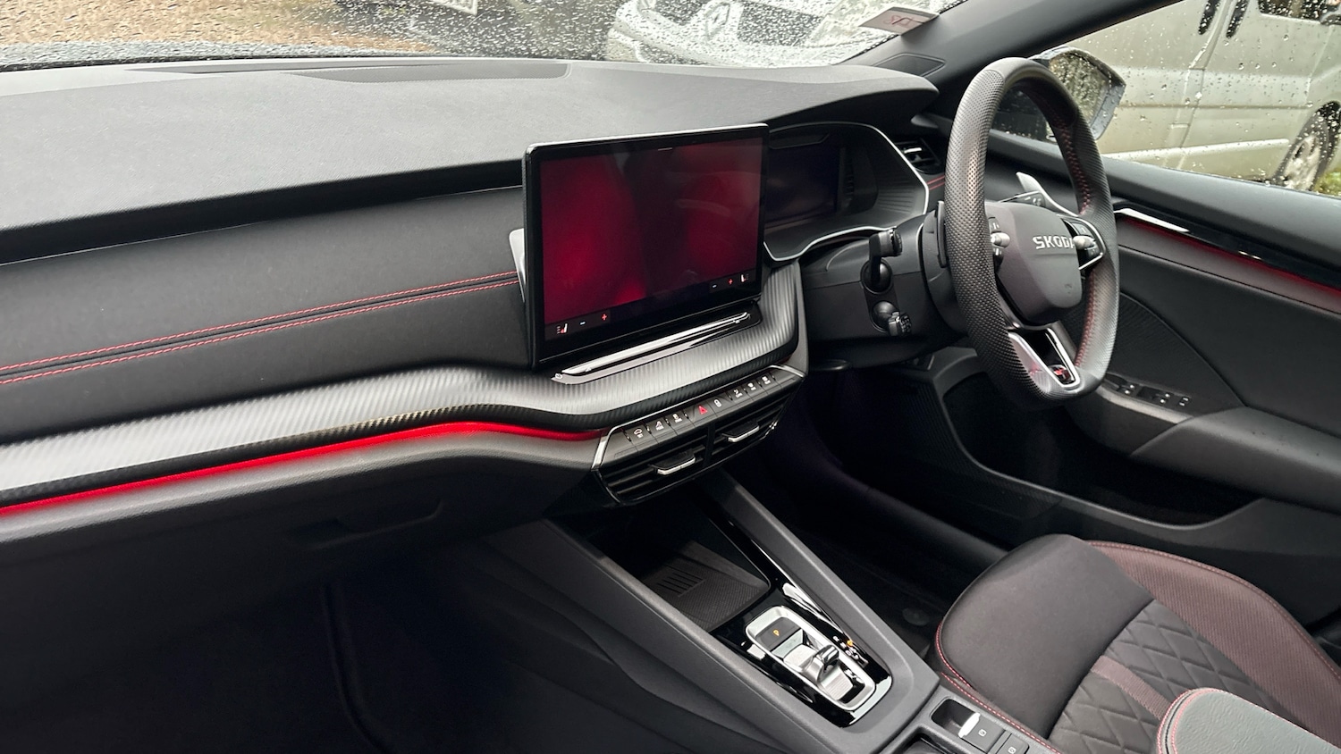 Used Skoda Octavia 2025 for sale - 76882286: Photo 2