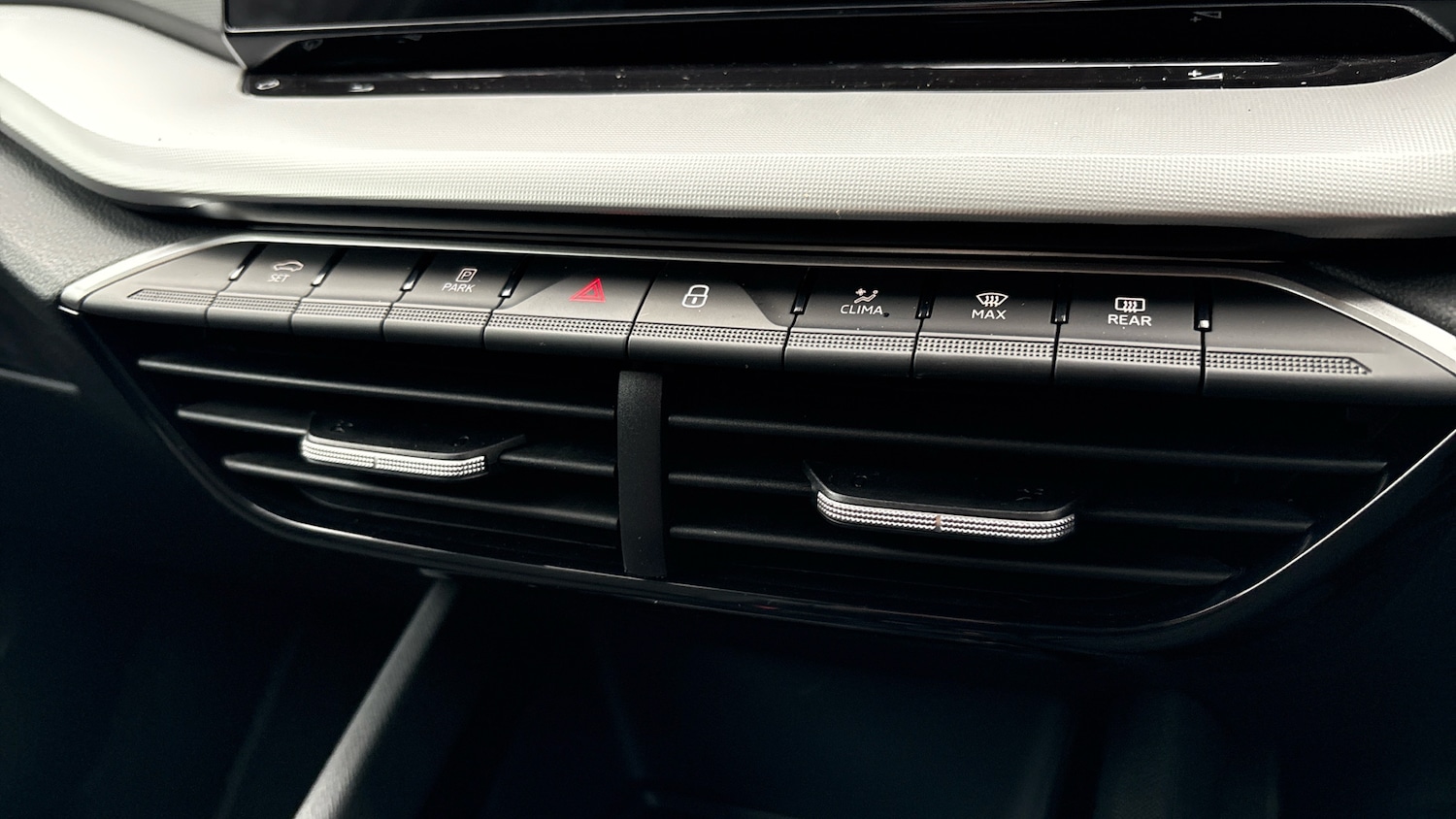 Used Skoda Octavia 2024 for sale - 76568386: Photo 13