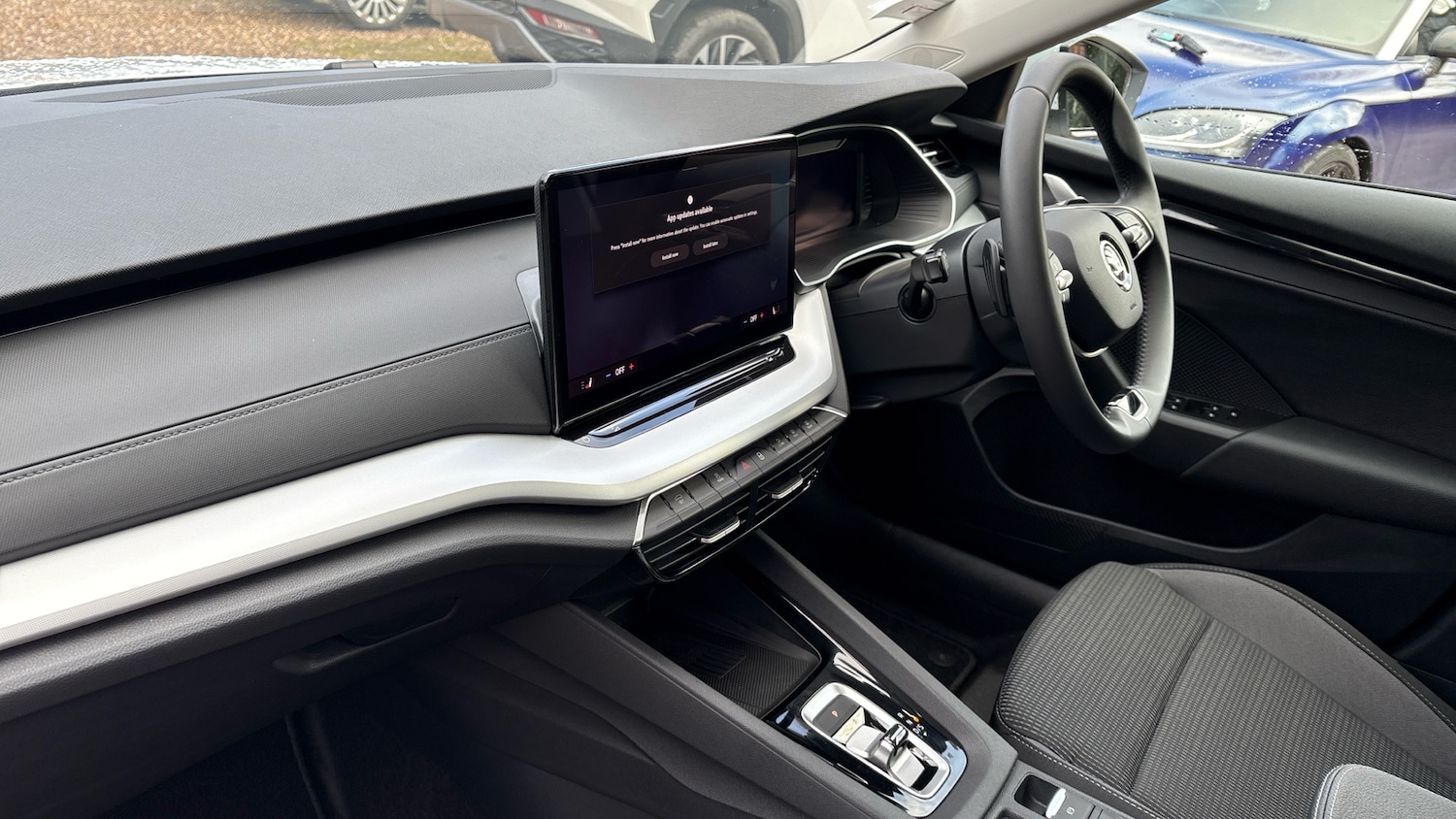 Used Skoda Octavia 2024 for sale - 77298176: Photo 2