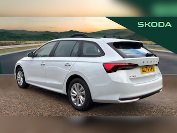 Used Skoda Octavia 2024 for sale - 77298176: Photo