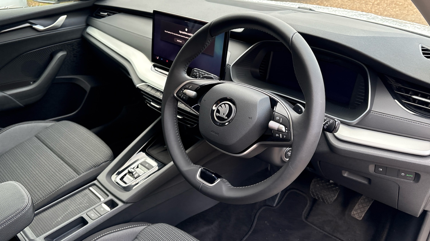 Used Skoda Octavia 2024 for sale - 77298176: Photo 6