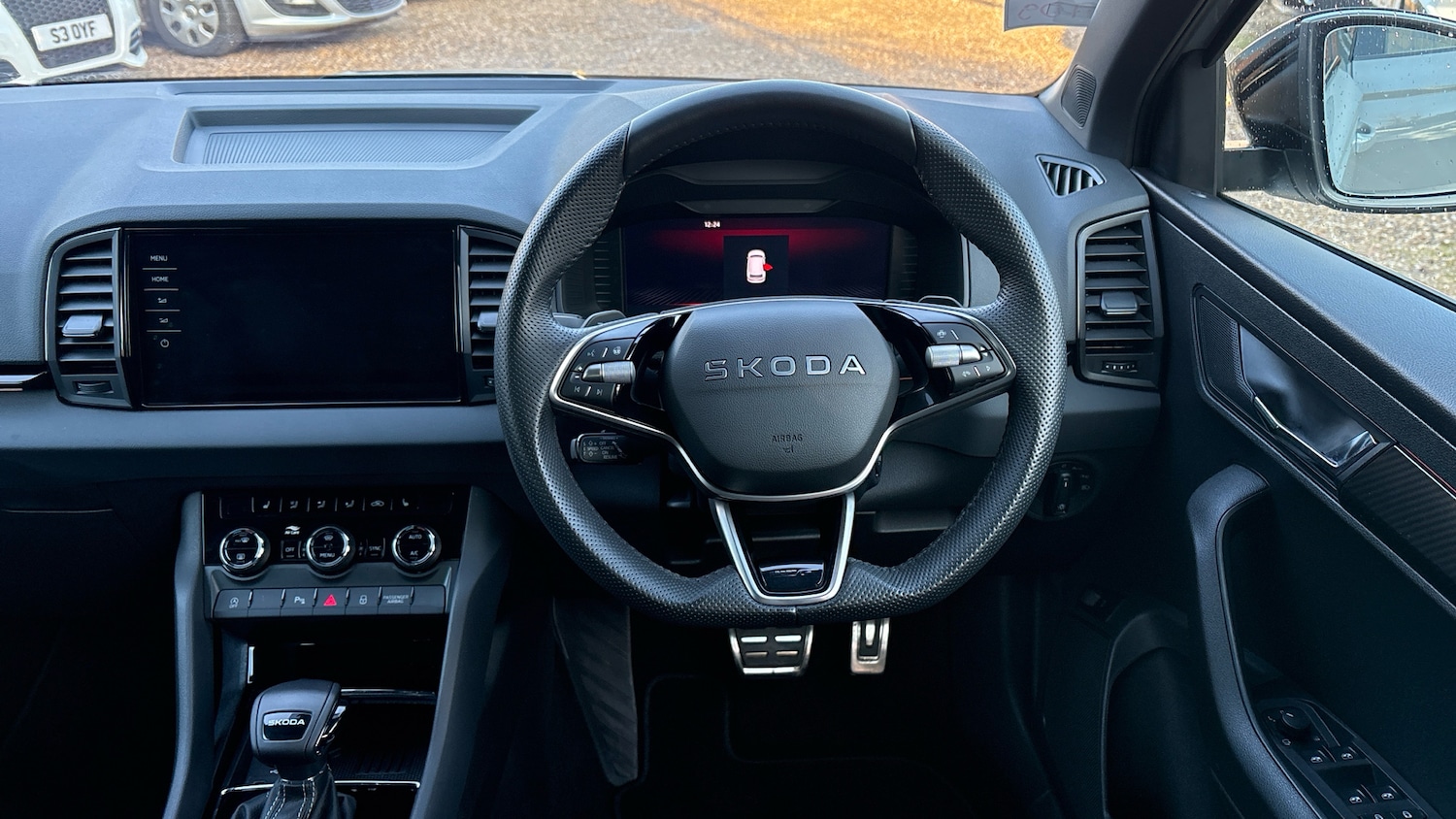 Used Skoda Karoq 2025 for sale - 76882283: Photo 10