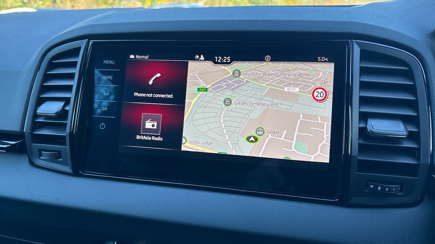 Used Skoda Karoq 2025 for sale - 76882283: Photo 12