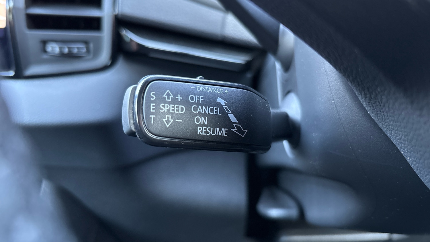 Used Skoda Karoq 2025 for sale - 76882283: Photo 42