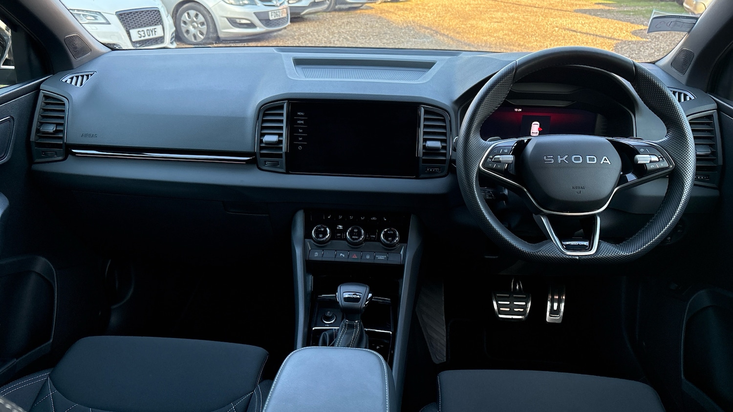 Used Skoda Karoq 2025 for sale - 76882283: Photo 9