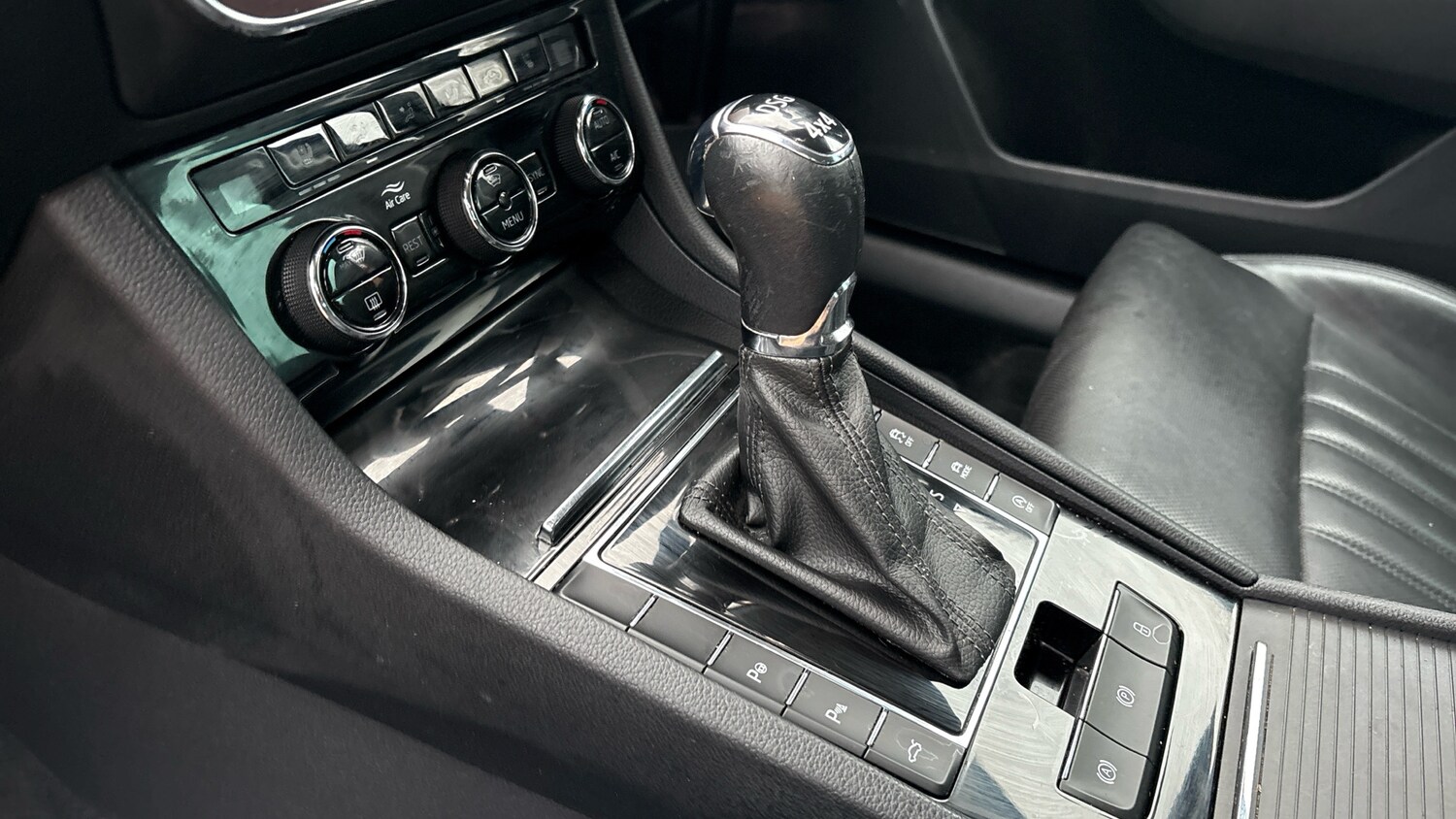 Used Skoda Superb 2018 for sale - 76817378: Photo 27