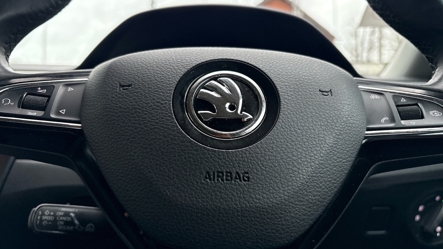 Used Skoda Superb 2018 for sale - 76817378: Photo 43