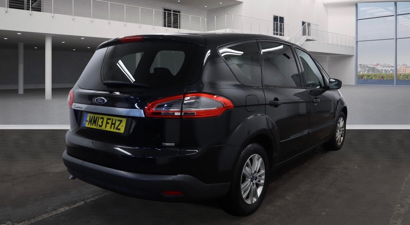 Used Ford S-Max 2013 for sale - 77562770: Photo 4
