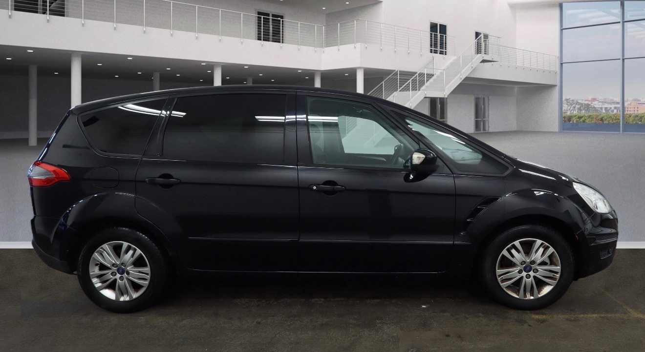 Used Ford S-Max 2013 for sale - 77562770: Photo 5