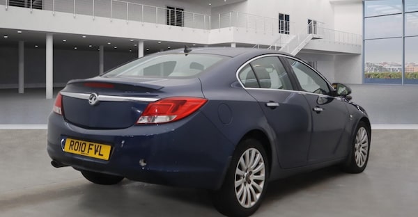 Used Vauxhall Insignia 2010 for sale - 75614509: Photo 2