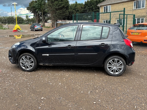 Used Renault Clio 2012 for sale - 75550516: Photo 6