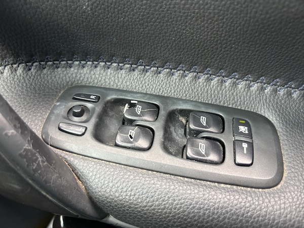 Used Volvo XC70 2007 for sale - 75613975: Photo 18