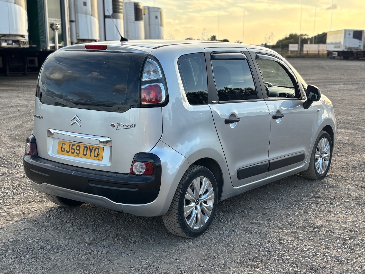 Vehicle 3