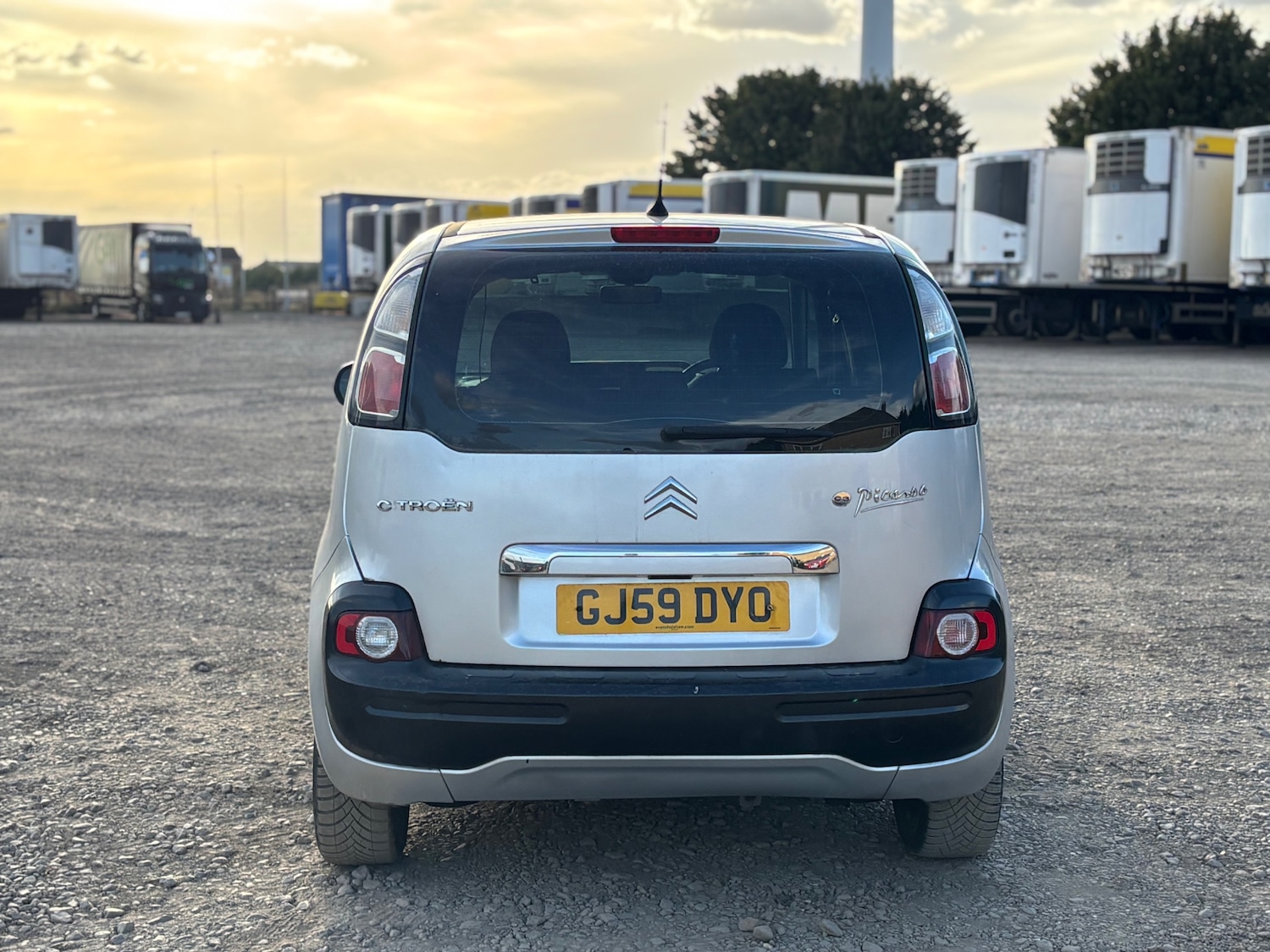 Vehicle 4