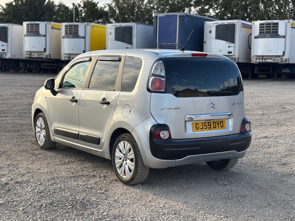 Used Citroen C3 Picasso 2009 for sale - 75694702: Photo 5