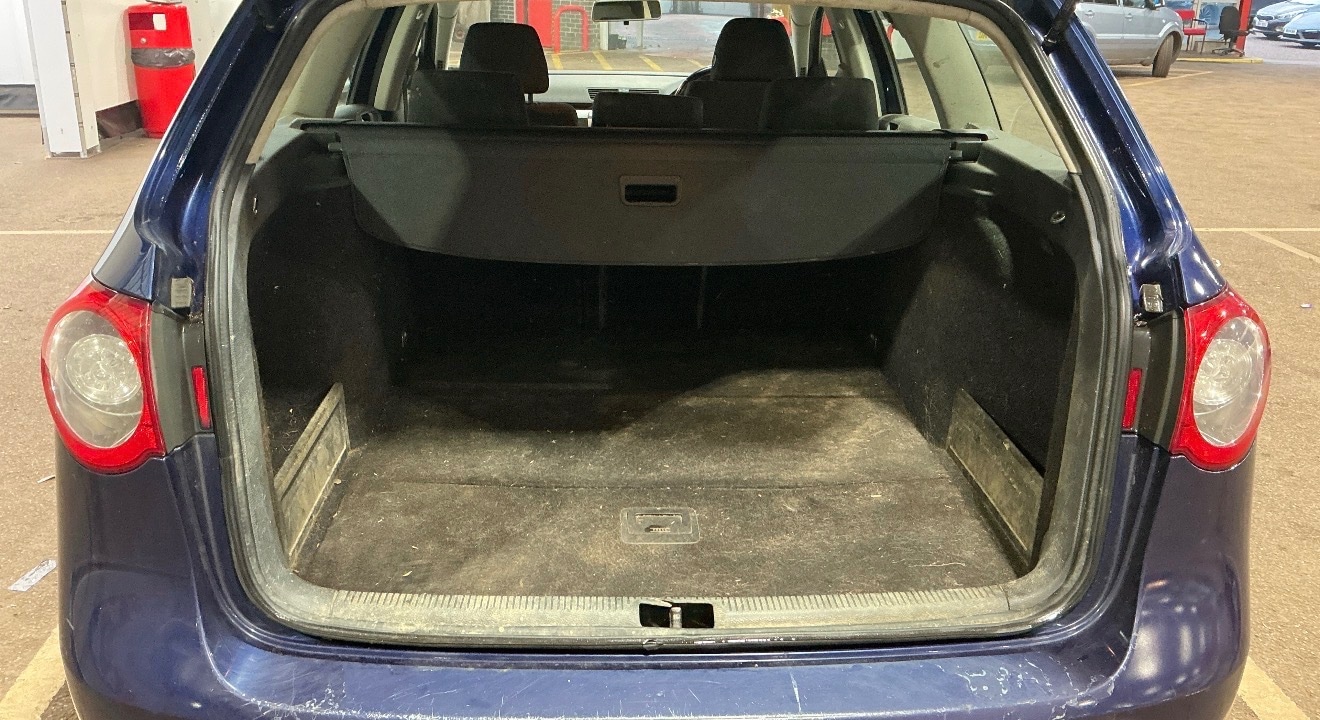 Used Volkswagen Passat 2008 for sale - 77676456: Photo 8