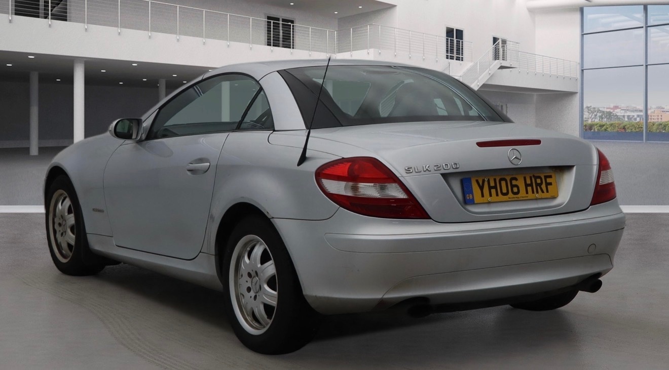 Used Mercedes-Benz SLK 2006 for sale - 77754968: Photo 3