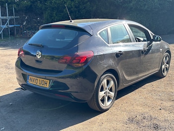 Used Vauxhall Astra 2010 for sale - 75613718: Photo