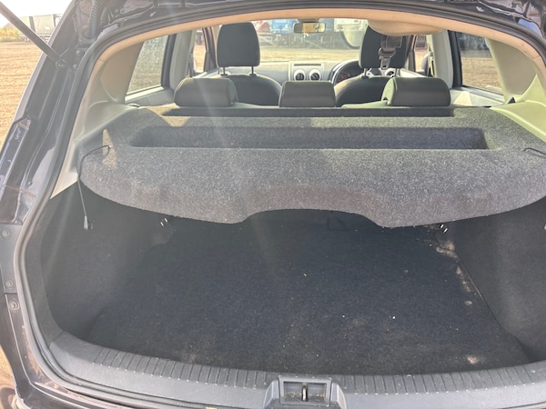 Used Nissan Qashqai 2010 for sale - 75612785: Photo 8