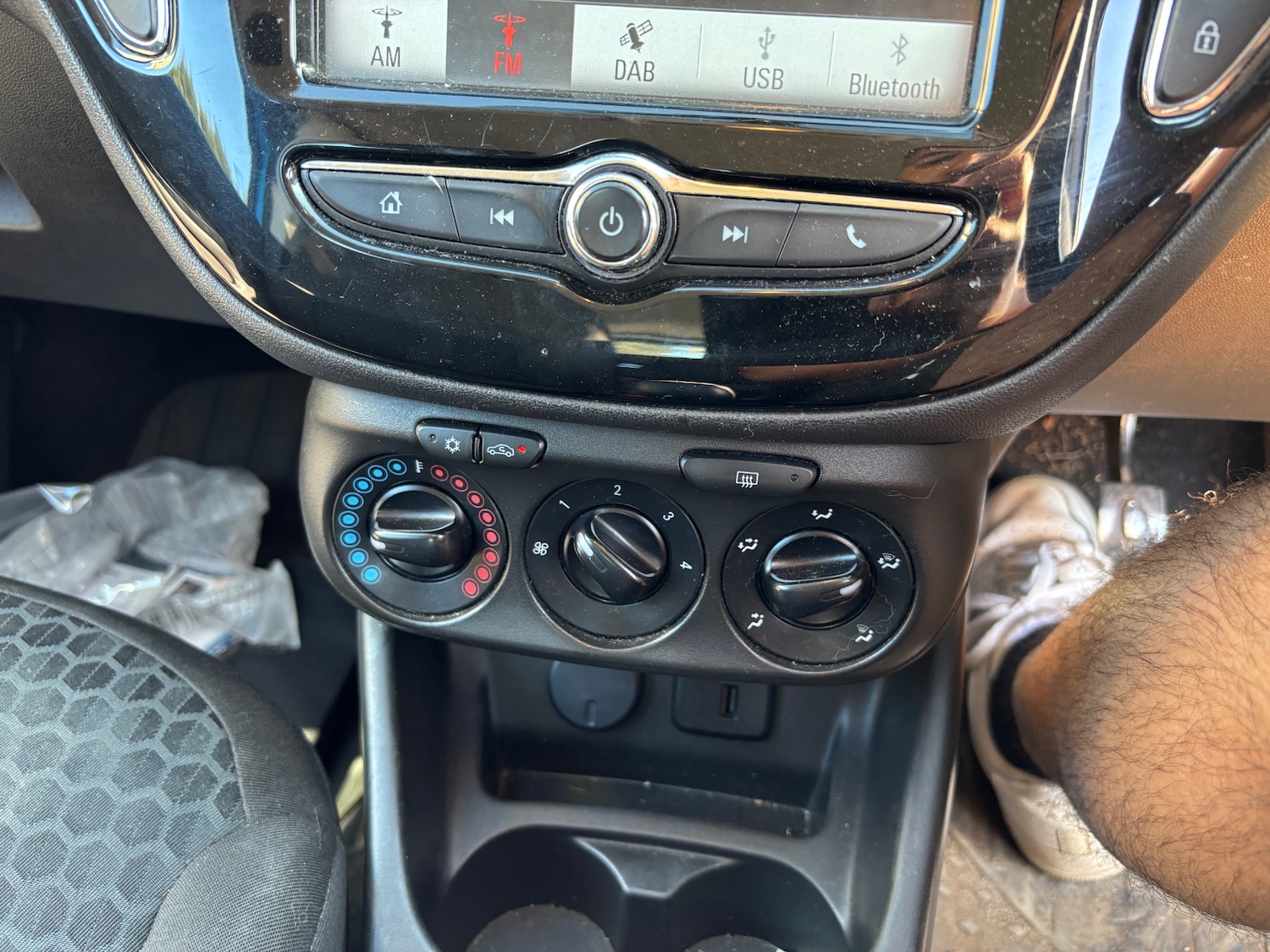 Used Vauxhall Corsa 2017 for sale - 77357600: Photo 12