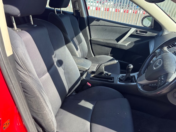 Used Mazda Mazda3 2010 for sale - 75612853: Photo 9