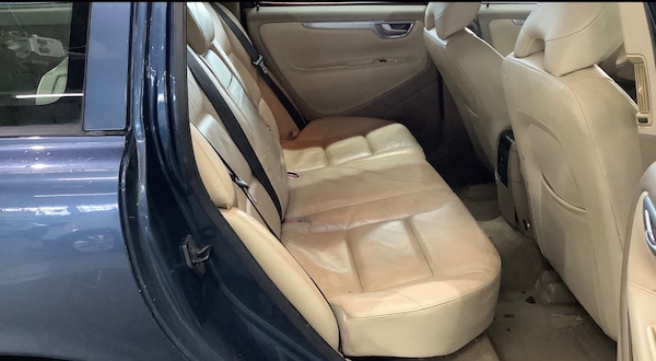 Used Volvo V70 2004 for sale - 75614504: Photo 6