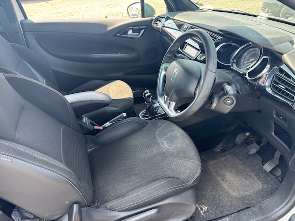 Used Citroen DS3 2013 for sale - 75530165: Photo 11